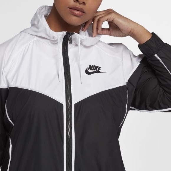 Nike Plus Jacket Windrunner Run Gym Workout - Picture 2 of 4